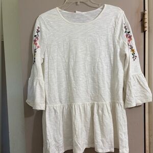 Orange Creek White Top with Floral Embroidery